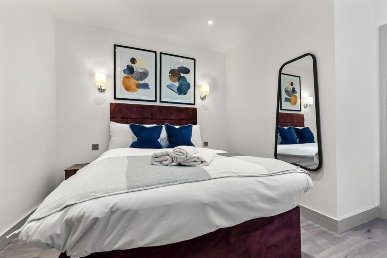 Amazing 2 Bedroom Apartment In Greater London Exterior foto
